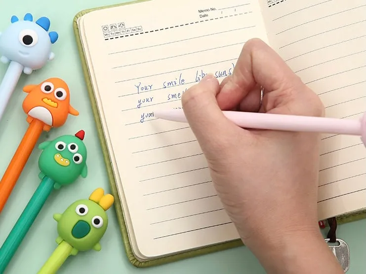 22369 CUTE MONSTERS RETRACTABLE GEL PEN-36