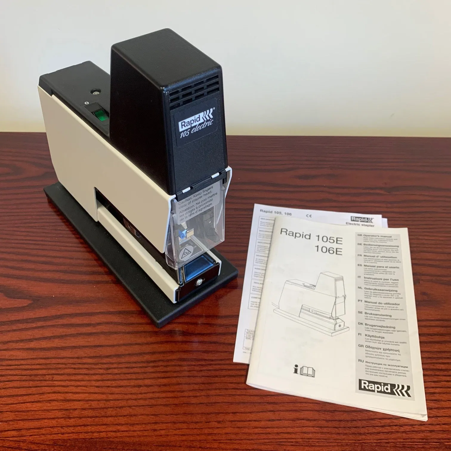 Ex-demo Lightly Used Rapid 105E Electric Stapler Stitcher