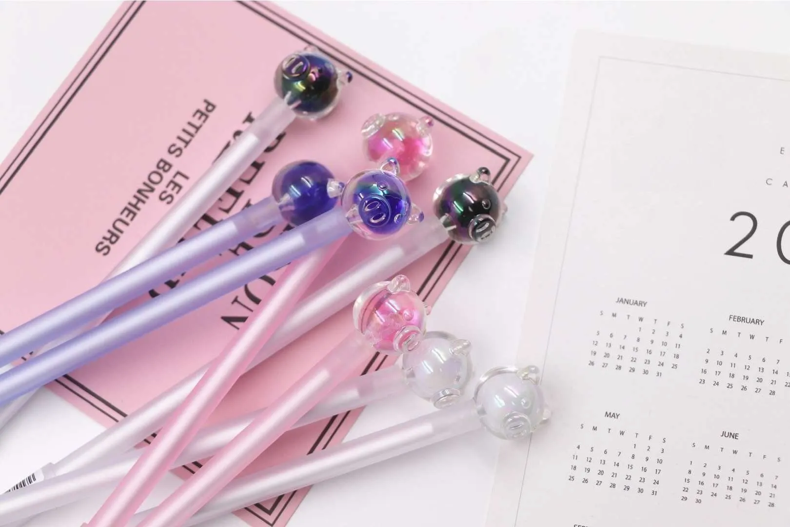 X 222841 CRYSTAL PIGGY GEL PEN-DISCONTINUED